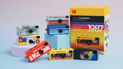 ����-������-������ � �����-����� Kodak Charmera 1987