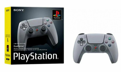 Sony DualSense 30th Anniversary Limited Edition
