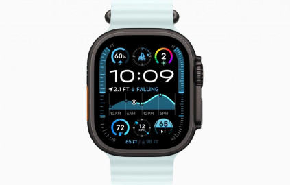 Apple Watch Ultra 2 49 �� Titanium Case, ������/Ice Blue Ocean Band (2024)