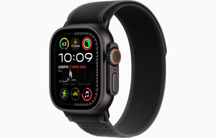 Apple Watch Ultra 2 49 �� Titanium Case, ������/Black Trail Loop (2024)