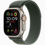Apple Watch Ultra 2 49 �� Titanium Case, ���������/Green Trail Loop (2024)