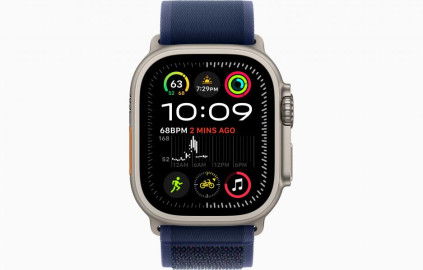 Apple Watch Ultra 2 49 �� Titanium Case, ���������/Blue Trail Loop (2024)
