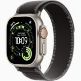 Apple Watch Ultra 3 Natural, Black Charcoal - Trail Loop