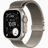 Apple Watch Ultra 3 Natural, Titanium Milanese Loop