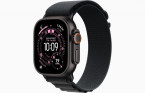 Apple Watch Ultra 3 Black, Black - Alpine Loop