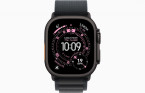 Apple Watch Ultra 3 Black, Black - Alpine Loop