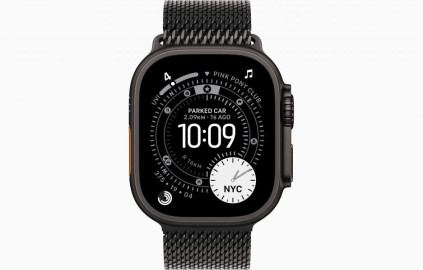 Apple Watch Ultra 3 Black, Titanium Milanese Loop